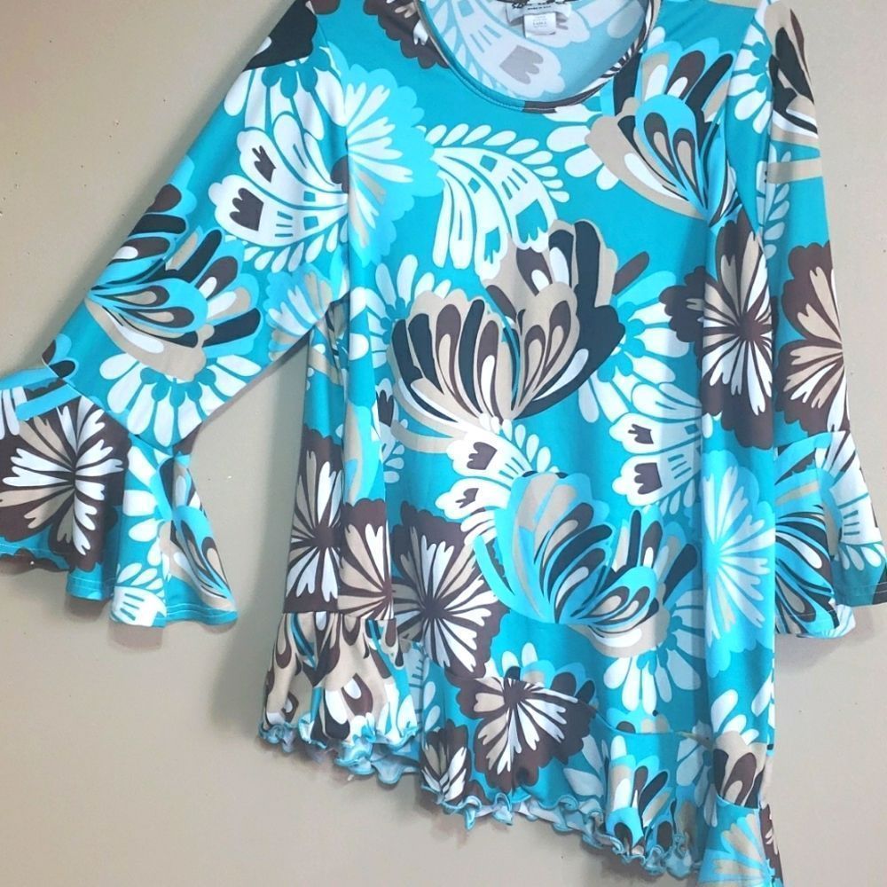Shane Lee Inc artsy blue tan  asymmetrical, bell sleeves, 4" skirt, tunic, sz L